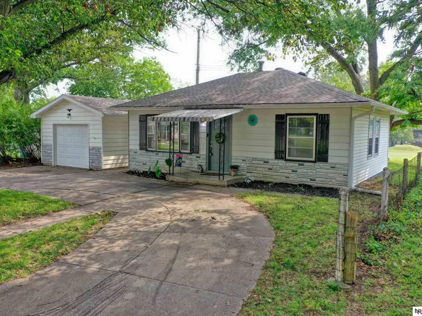 819 12th Ave, Nebraska City, NE 68410