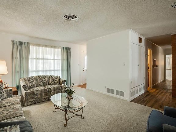 3rd image of 1603 Norman St