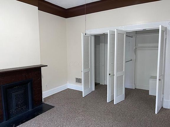 5th image of 172 Reinhard Ave #172
