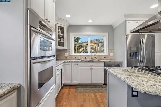 2045 McMillan Ct — Photo 11