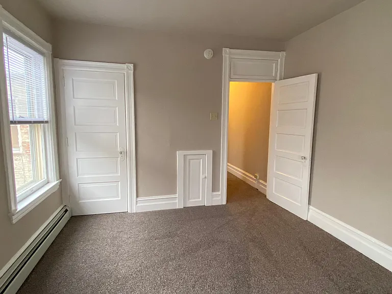 25 S West End Ave #3 — Photo 5