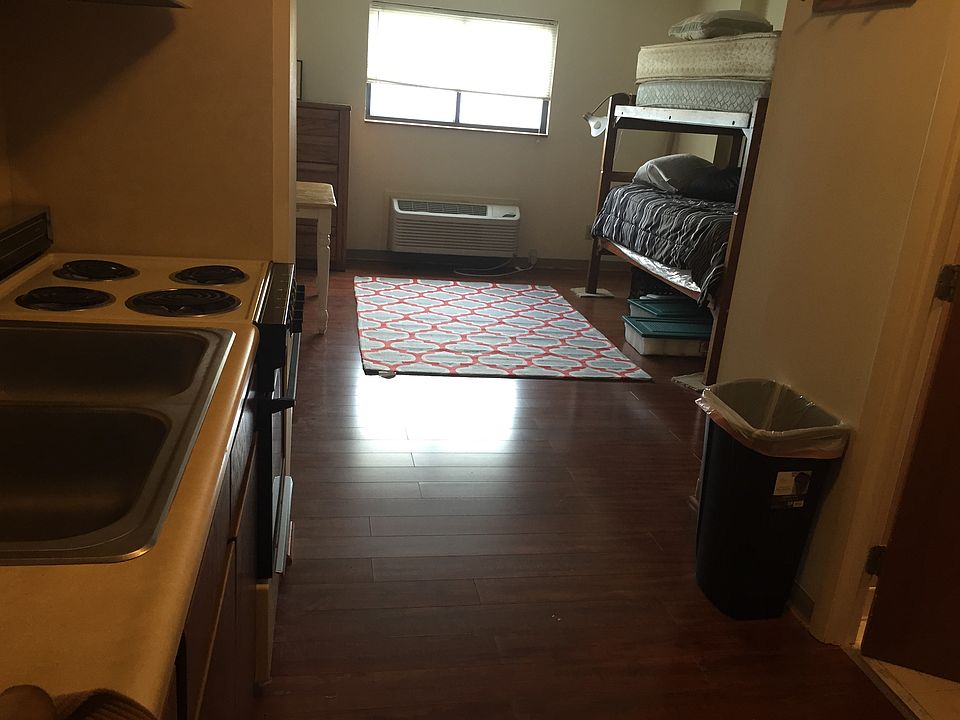 1st image of 364 W Lane Ave