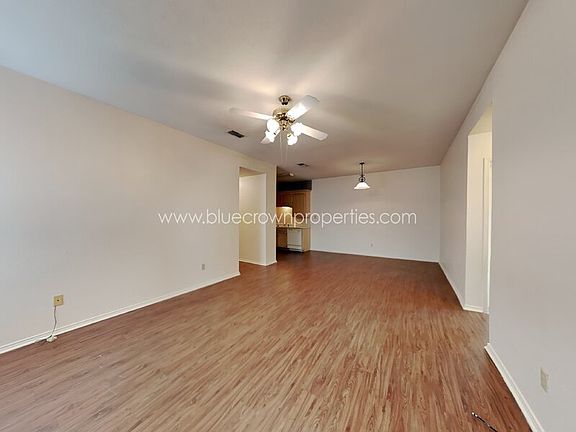 2nd image of 10317 Lone Pine Ln