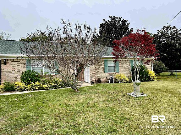 4th image of 45 Magnolia Cir