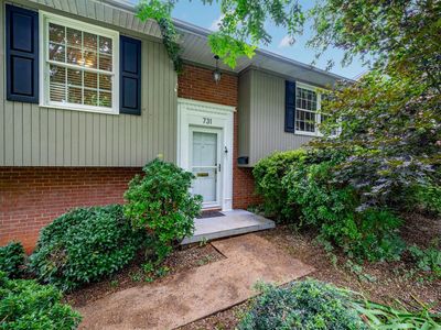 731 10th Street Dr NW, Hickory, NC, 28601