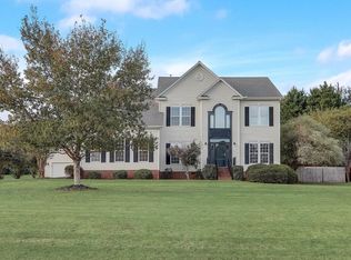 104 Ivory Glen Ct, Greenville, SC 29611