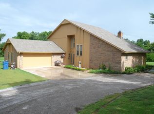 200 E Cedar Dr, Tuttle, OK 73089