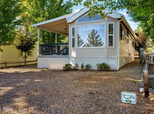 2209 Old Crooks Trl, Overgaard, AZ 85933