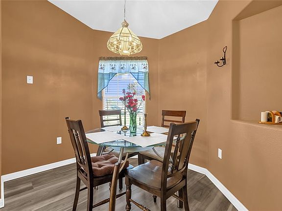 5th image of 8506 SW 136TH LOOP