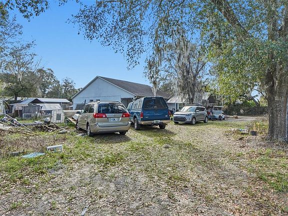 3rd image of 1650 E Welch Rd