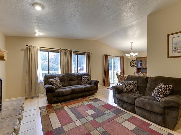 5th image of 8201 Lad Pkwy