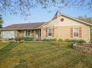 W162N10964 Friars Ct, Germantown, WI 53022