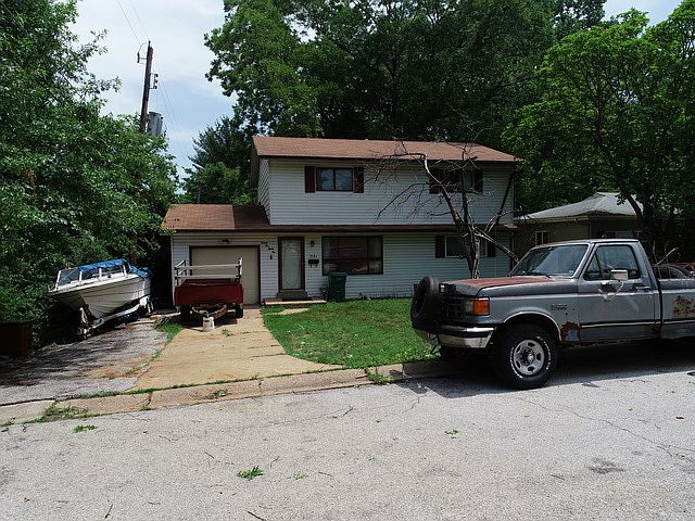 1st image of 2581 Dorwood Dr