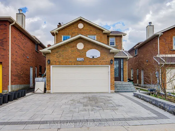 4503 Kimbermount Ave, Mississauga, ON L5M 4J4