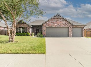 3001 SW Bensonwood St, Bentonville, AR 72713