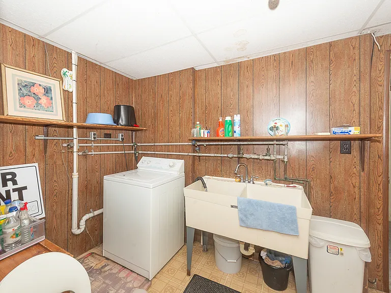 8909 N Wisner St #1 — Photo 17