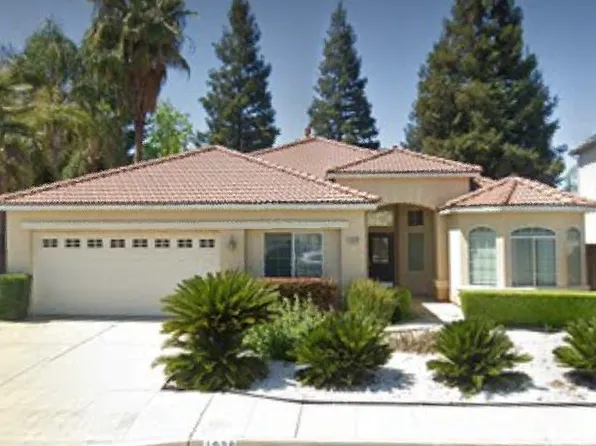 1826 N Holly Ave, Clovis, CA 93619