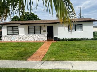17835 NW 80th Ct, Hialeah, FL 33015