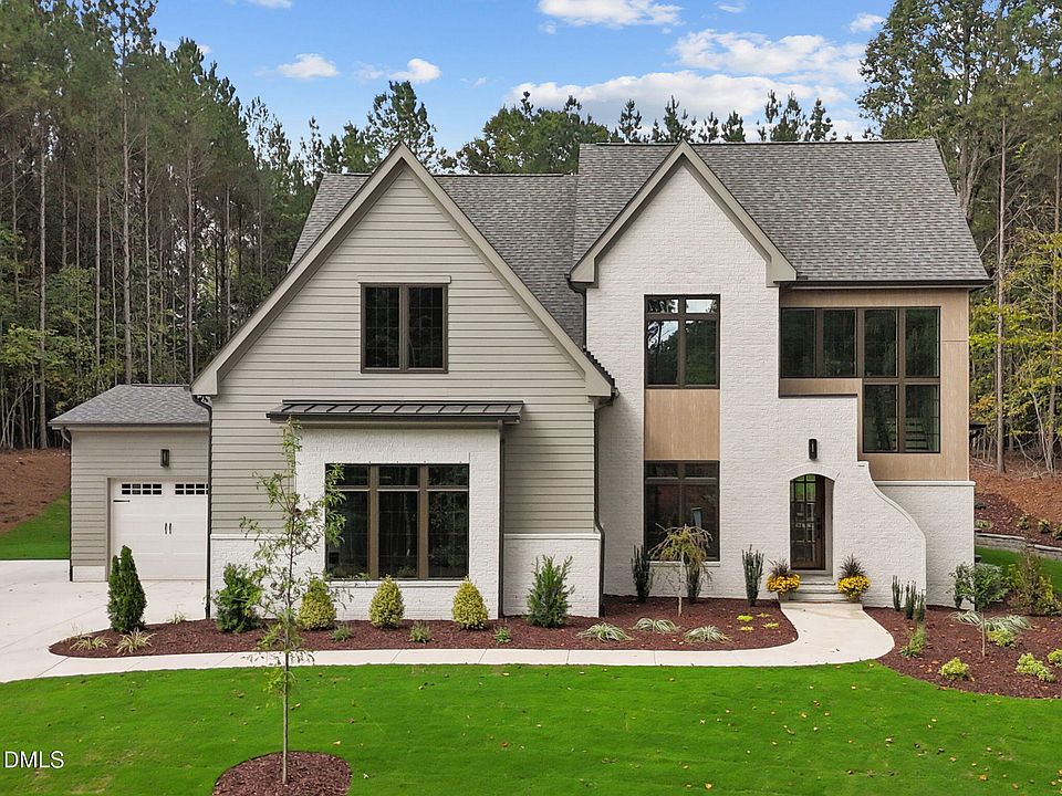 1st image of 125 Spanish Oak Dr