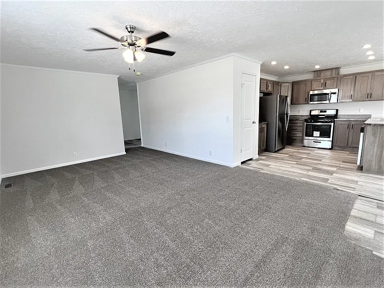 16181 Lancaster Way — Photo 14