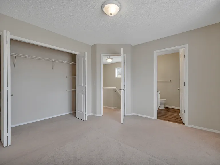 37 Vaughn Ave #37 — Photo 30