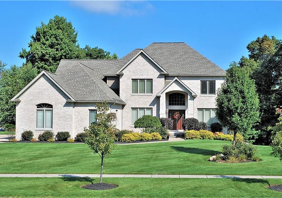 1st image of 4406 Stone Creek Dr