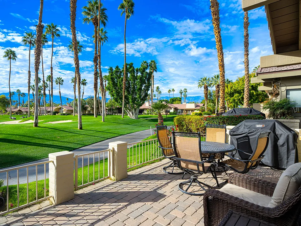 321 Bouquet Canyon Dr