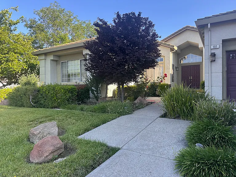 101 Fox Hollow Cir — Photo 4