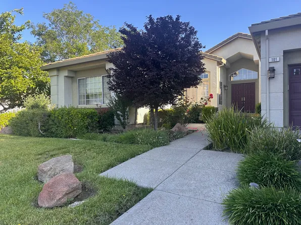 101 Fox Hollow Cir, Vacaville, CA 95687