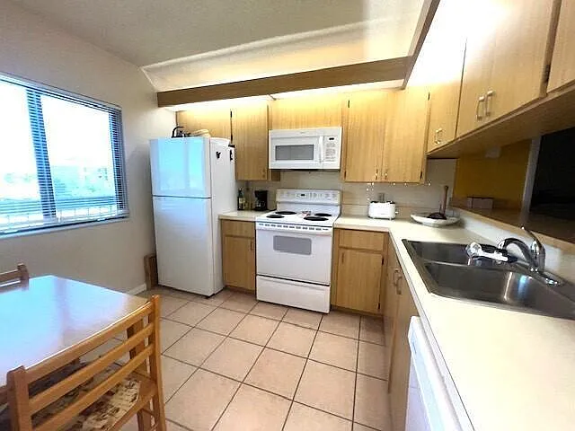 1701 Marina Isle Way #402 — Photo 12