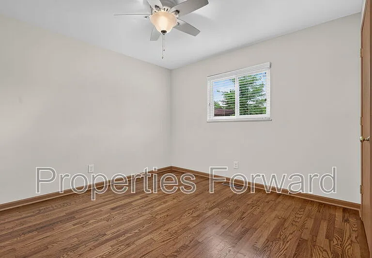 3127 Thomas Ave — Photo 23