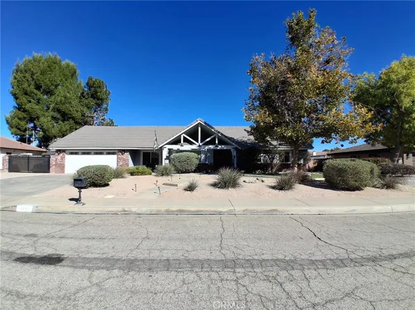 2615 Ryans Pl, Lancaster, CA 93536
