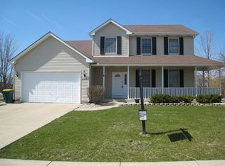 800 Shepherd Ln, Elburn, IL 60119