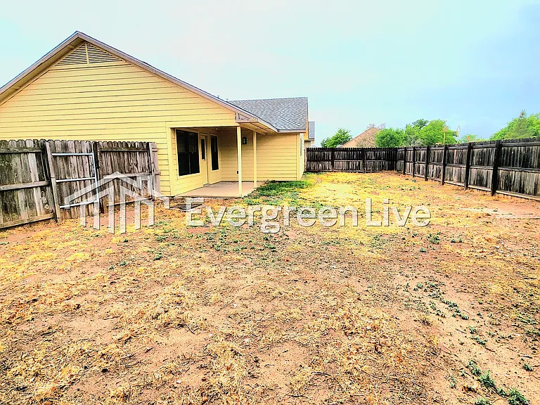 2252 Taos Ct — Photo 17