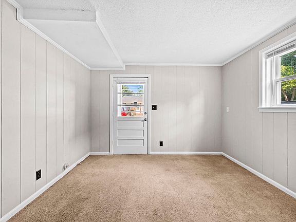 5th image of 1908 Batts Ln #4