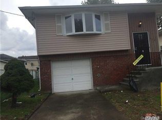 312 E Columbia St, Hempstead, NY 11550