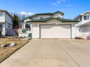 11328 173rd Ave NW, Edmonton, AB T5X5Y4