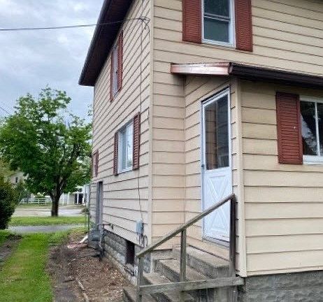 4th image of 610 Westbourne Ave
