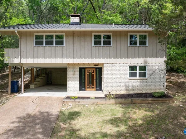 10038 Torino Dr SE, Huntsville, AL 35803
