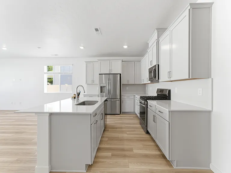 162 W Great Bear St — Photo 7