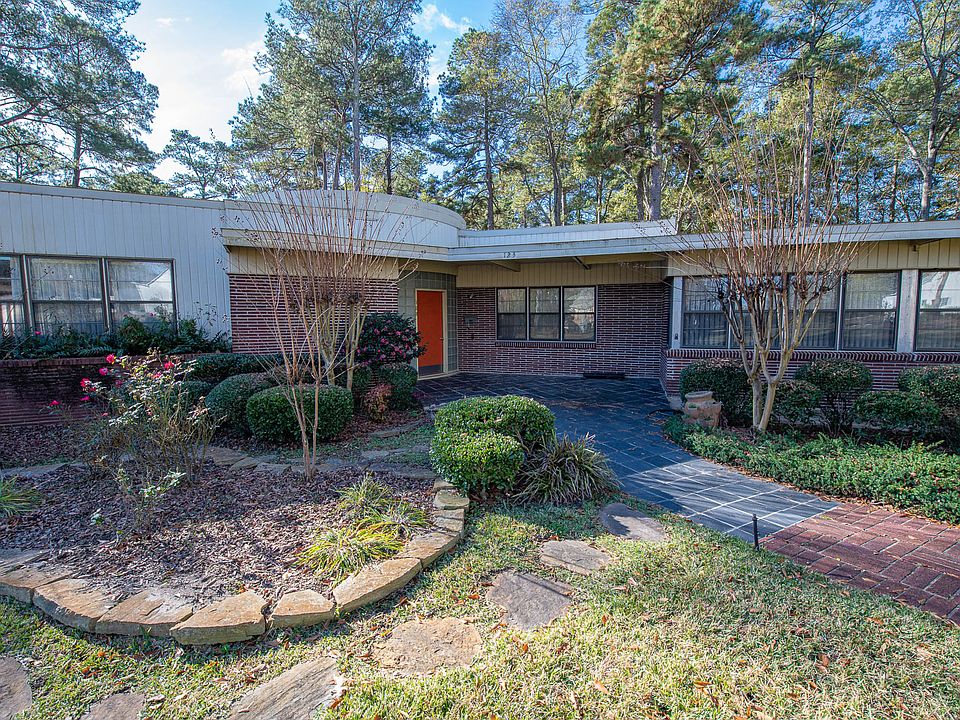 123 Glenridge Pkwy El Dorado Ar 71730 Mls R88651 Zillow