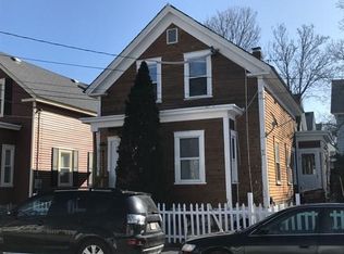 123 Fulton St, Lowell, MA 01850