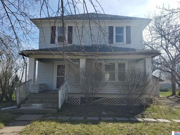 517 N 13th St, Tekamah, NE 68061