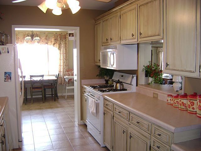 18379 Kickapoo Ln, Hudson, IL 61748 | Zillow