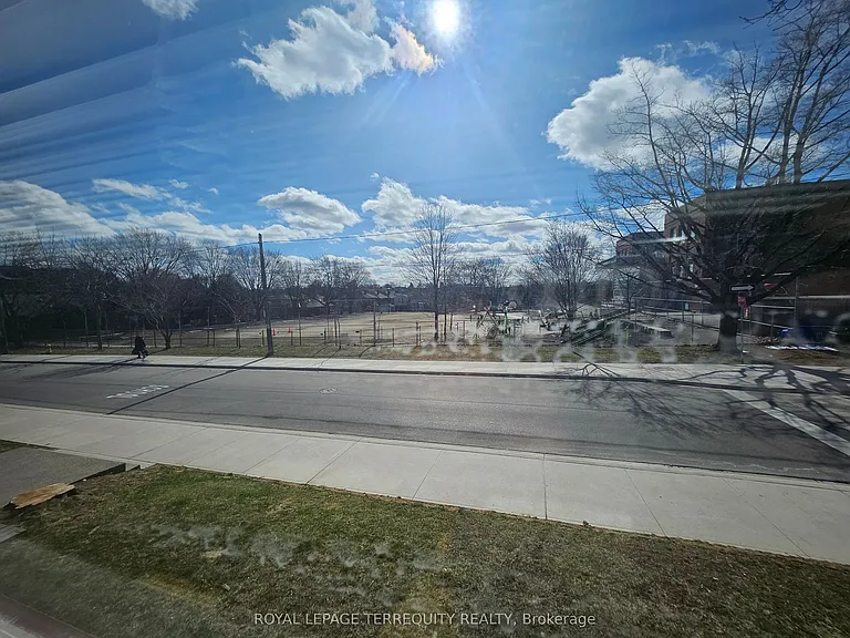401 Winnett Ave #3 — Photo 30