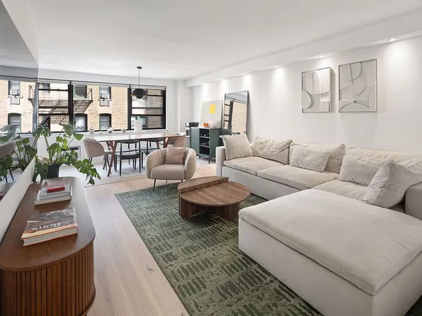 233 E 69th St APT 6E, New York, NY 10021