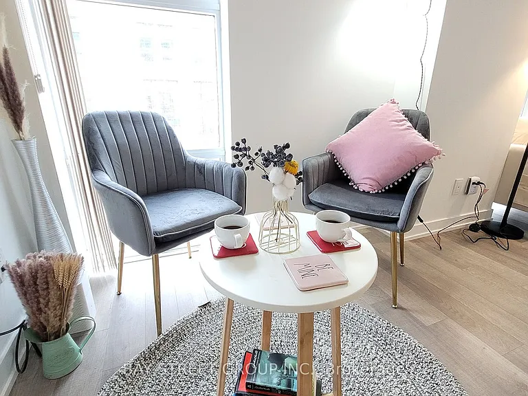 181 Huron St #204 — Photo 14