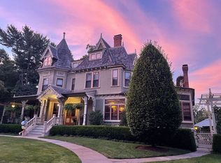 134 Center St, Southport, CT 06890