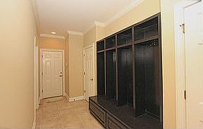 5th image of 462 Summerset Dr