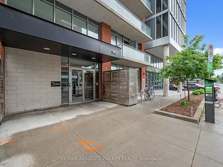 360 McLeod St #717 — Photo 10